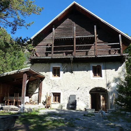 Maison Carail Nevache 14 Personnes Névache Exterior foto